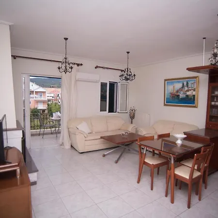 Luxurioys In City Apartamento
