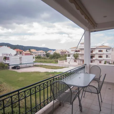 Luxurioys In City Apartamento Lefkáda