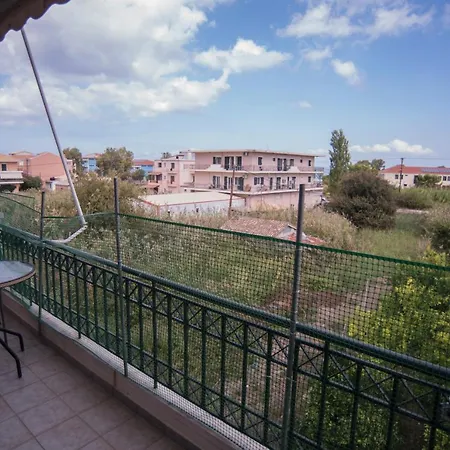 Luxurioys In City Apartment Lefkada City