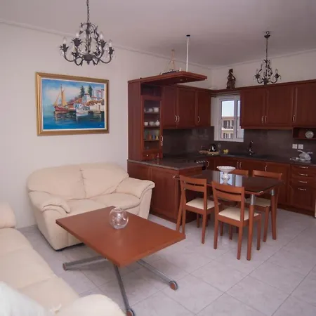 Apartment Luxurioys In City *